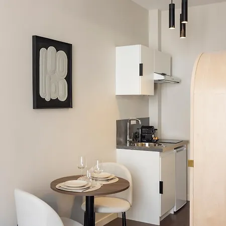 Air-conditioned And Cozy Haven * Le Pré-Saint-Gervais